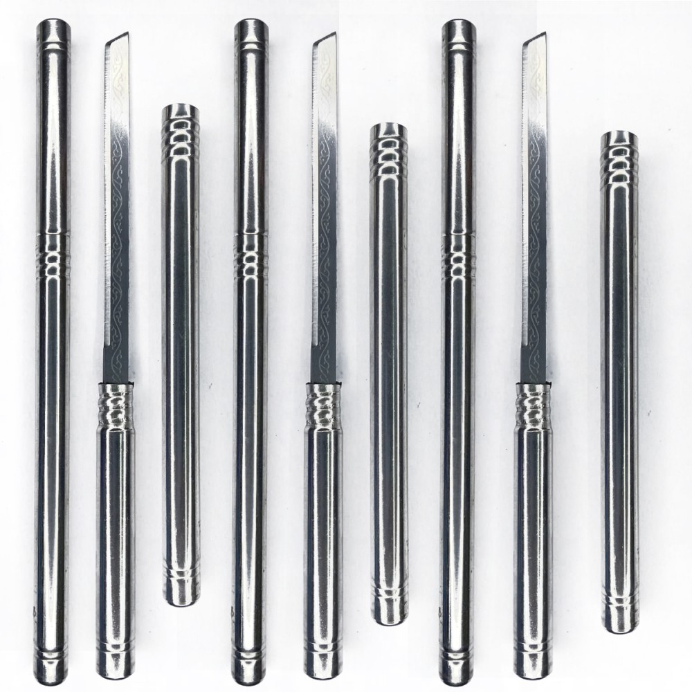 Portable small stainless steel sharp knife with sheath.